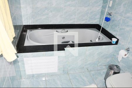 Casa para alugar com 250m², 3 quartos e 5 vagasBanheiro/Suíte 2