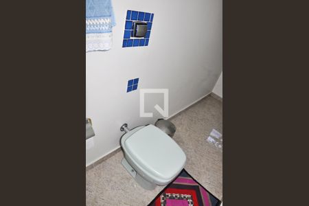Casa para alugar com 250m², 3 quartos e 5 vagasLavabo
