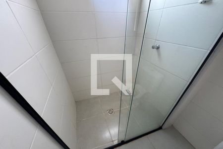 Banheiro Social de apartamento para alugar com 2 quartos, 58m² em Quintino Facci Ii, Ribeirão Preto