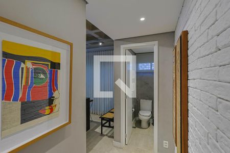 Entrada de apartamento à venda com 1 quarto, 68m² em Savassi, Belo Horizonte