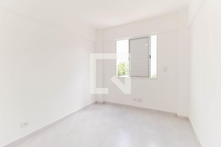 Quarto 2 de apartamento à venda com 2 quartos, 44m² em Vila Taquari, São Paulo