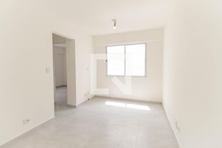 Sala de apartamento à venda com 2 quartos, 44m² em Vila Taquari, São Paulo