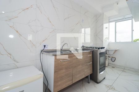 Cozinha de apartamento para alugar com 2 quartos, 43m² em Jardim Paris, São Paulo