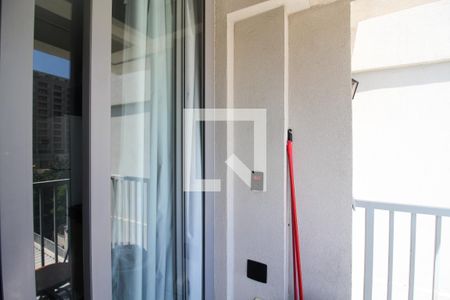 Varanda  de kitnet/studio para alugar com 1 quarto, 22m² em Indianópolis, São Paulo
