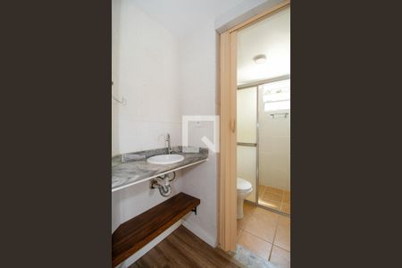 Banheiro de apartamento para alugar com 1 quarto, 53m² em Alto de Pinheiros, São Paulo