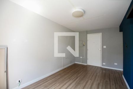 Sala de apartamento para alugar com 1 quarto, 53m² em Alto de Pinheiros, São Paulo