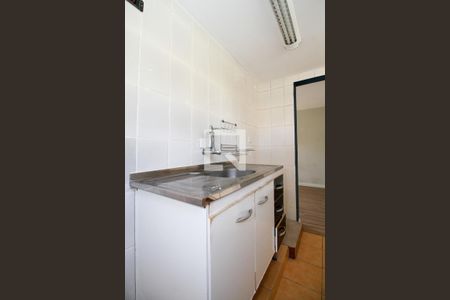 Cozinha de apartamento para alugar com 1 quarto, 53m² em Alto de Pinheiros, São Paulo