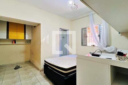 Sala/quarto de casa para alugar com 2 quartos, 60m² em Jardim do Papai, Guarulhos