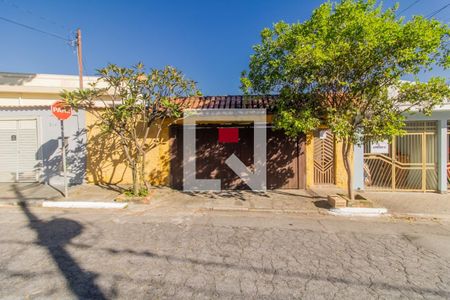Fachada de casa à venda com 2 quartos, 300m² em Vila Guilhermina, São Paulo