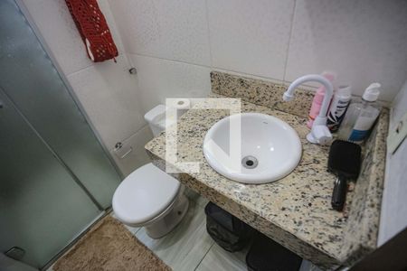 Banheiro de apartamento à venda com 2 quartos, 90m² em Camargos, Belo Horizonte