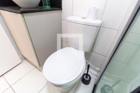 Banheiro de apartamento para alugar com 1 quarto, 38m² em Água Branca, São Paulo