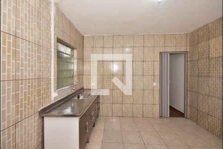 Cozinha de casa para alugar com 2 quartos, 35m² em Jardim Ipe, São Paulo