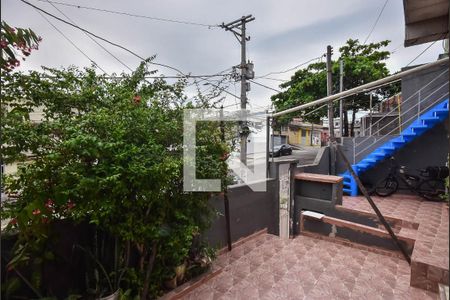 Quintal de casa para alugar com 2 quartos, 35m² em Jardim Ipe, São Paulo