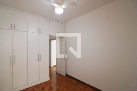 Quarto 1 de apartamento para alugar com 2 quartos, 96m² em Copacabana, Rio de Janeiro