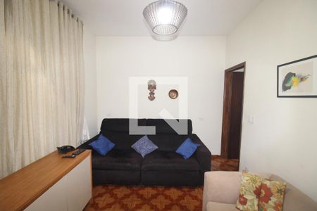 Sala de casa à venda com 3 quartos, 168m² em Vila Pita, São Paulo