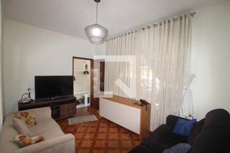 Sala de casa à venda com 3 quartos, 168m² em Vila Pita, São Paulo