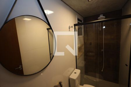 Banheiro da Suíte de apartamento à venda com 2 quartos, 68m² em Vila Rosa, Goiânia