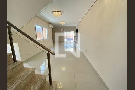 Sala de casa de condomínio à venda com 4 quartos, 280m² em Engordadouro, Jundiaí