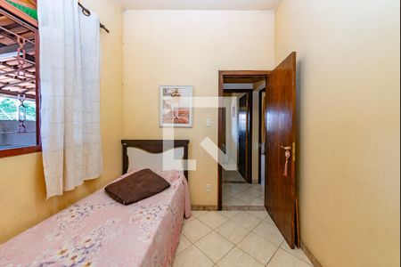 Quarto 2 de casa à venda com 3 quartos, 411m² em Betânia, Belo Horizonte