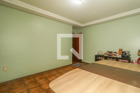 Sala de estar de casa à venda com 3 quartos, 271m² em Jardim Itu, Porto Alegre