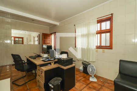 Escritório / Cozinha de casa à venda com 3 quartos, 271m² em Jardim Itu, Porto Alegre