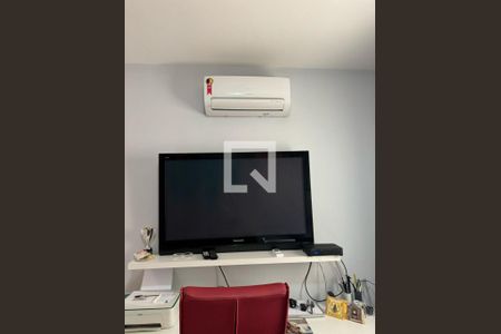 Foto 18 de casa de condomínio à venda com 3 quartos, 230m² em Jardim Londrina, São Paulo