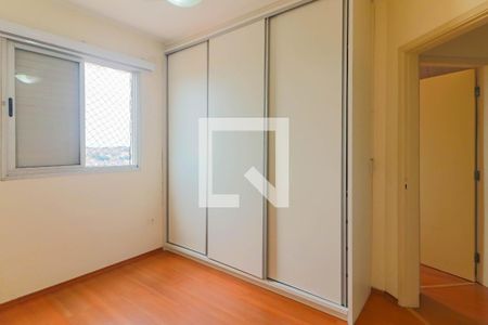 Quarto 1 de apartamento para alugar com 2 quartos, 65m² em Jardim Ivana, São Paulo