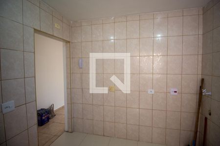 Cozinha de apartamento à venda com 2 quartos, 50m² em Vila Carmosina, São Paulo