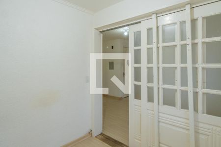 Quarto 1 de apartamento para alugar com 2 quartos, 40m² em Cristal, Porto Alegre