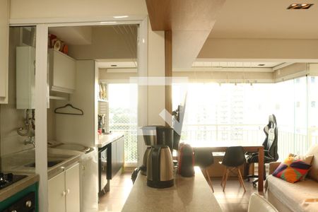 Sala de apartamento para alugar com 2 quartos, 62m² em Vila Anastácio, São Paulo