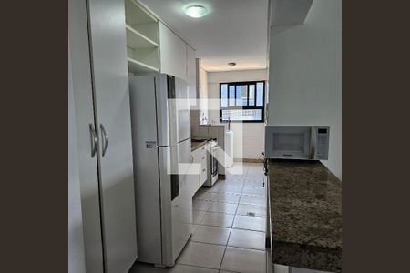 Cozinha de apartamento para alugar com 2 quartos, 76m² em Armação, Salvador
