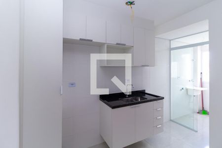 Cozinha de kitnet/studio à venda com 1 quarto, 27m² em Vila Darli, São Paulo
