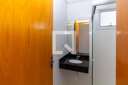 Banheiro de kitnet/studio à venda com 1 quarto, 26m² em Vila Darli, São Paulo