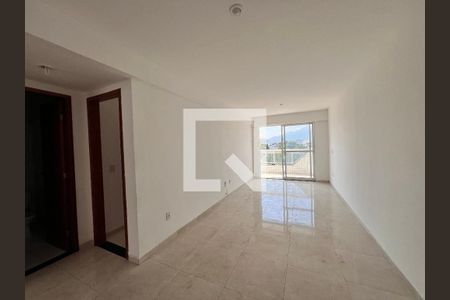 Sala de apartamento à venda com 3 quartos, 80m² em Taquara, Rio de Janeiro