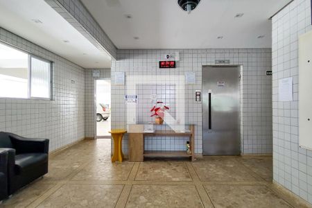 Hall de entrada de apartamento para alugar com 2 quartos, 92m² em Vila Caiçara, Praia Grande
