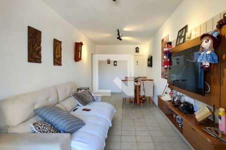 Sala de apartamento para alugar com 2 quartos, 92m² em Vila Caiçara, Praia Grande