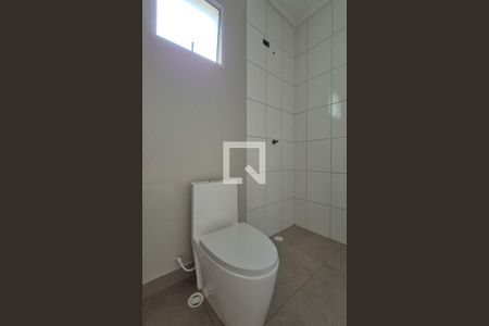 Casa à venda com 184m², 3 quartos e 4 vagasBanheiro da suíte