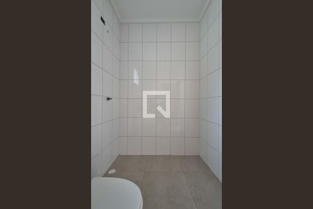 Casa à venda com 184m², 3 quartos e 4 vagasBanheiro da suíte