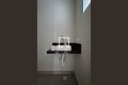 Casa à venda com 184m², 3 quartos e 4 vagasBanheiro