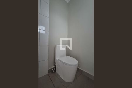 Casa à venda com 184m², 3 quartos e 4 vagasBanheiro