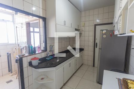 Cozinha de apartamento à venda com 3 quartos, 150m² em União, Belo Horizonte