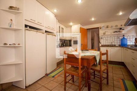 Cozinha de casa à venda com 3 quartos, 525m² em Jardim dos Estados, São Paulo