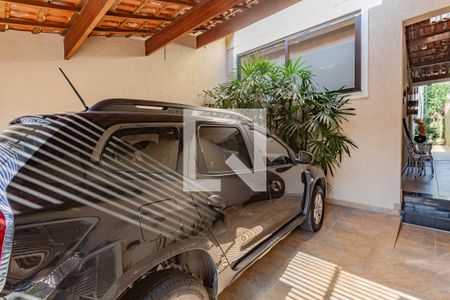 Garagem de casa à venda com 3 quartos, 140m² em Cursino, São Paulo