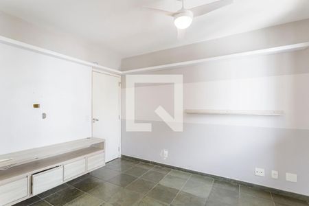 Sala de TV de apartamento à venda com 3 quartos, 196m² em Itaim Bibi, São Paulo