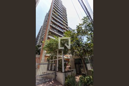 Fachada de apartamento à venda com 3 quartos, 196m² em Itaim Bibi, São Paulo