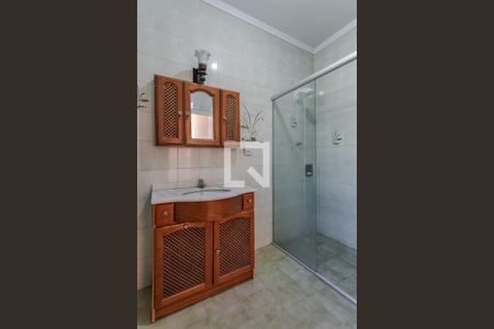 Banheiro de casa para alugar com 3 quartos, 265m² em Jardim Carvalho, Porto Alegre