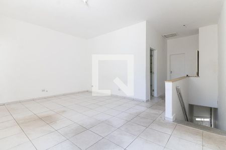 Sala de casa à venda com 1 quarto, 200m² em Liberdade, São Paulo