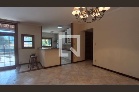 Sala de casa de condomínio à venda com 5 quartos, 411m² em Residencial Vila Verde, Campinas