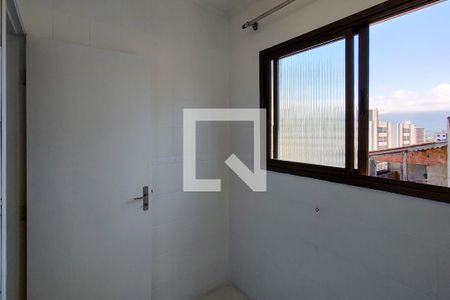 Área de Serviço de apartamento para alugar com 3 quartos, 140m² em Vila Tupi, Praia Grande