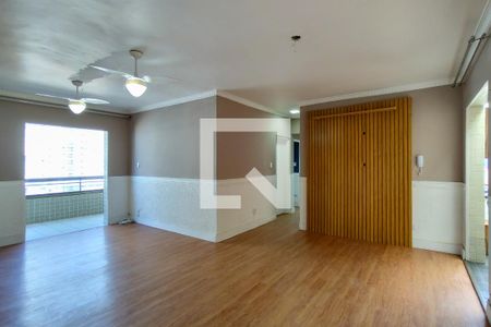 Apartamento para alugar com 3 quartos, 140m² em Vila Tupi, Praia Grande